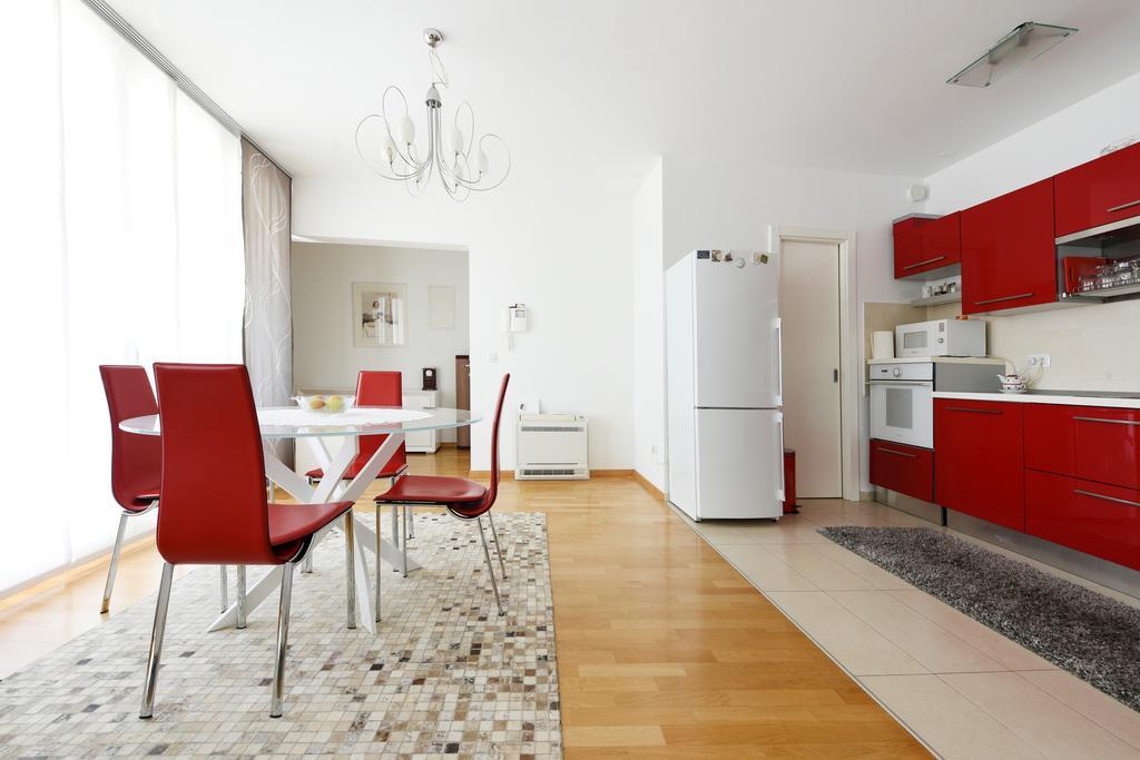 Apartment M&d *